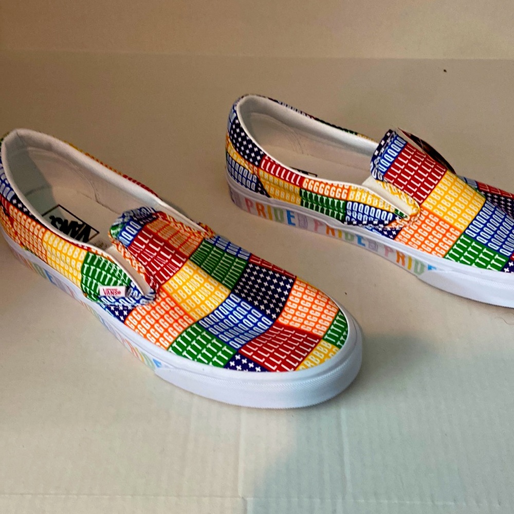 Vans Size 12 men NWT-Multi -Colored
